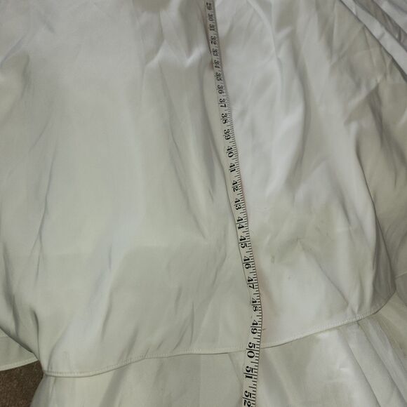 David's Bridal Pleated Strapless Wedding Dress Empire WaistSTYLE# WG3707Sz 10 - Picture 14 of 15